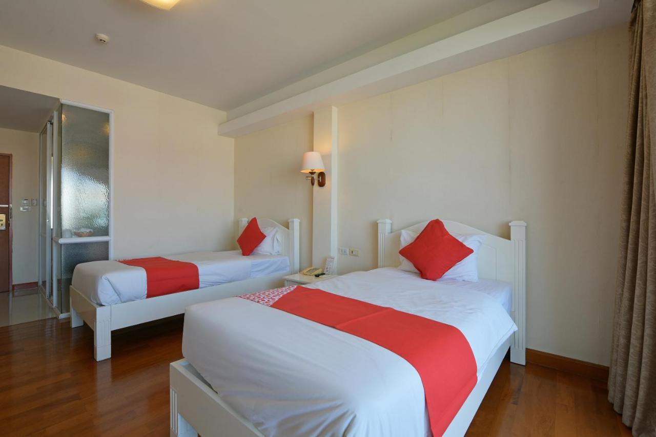 Oyo 109 Ozone Prime Pattaya Hotel Exterior photo