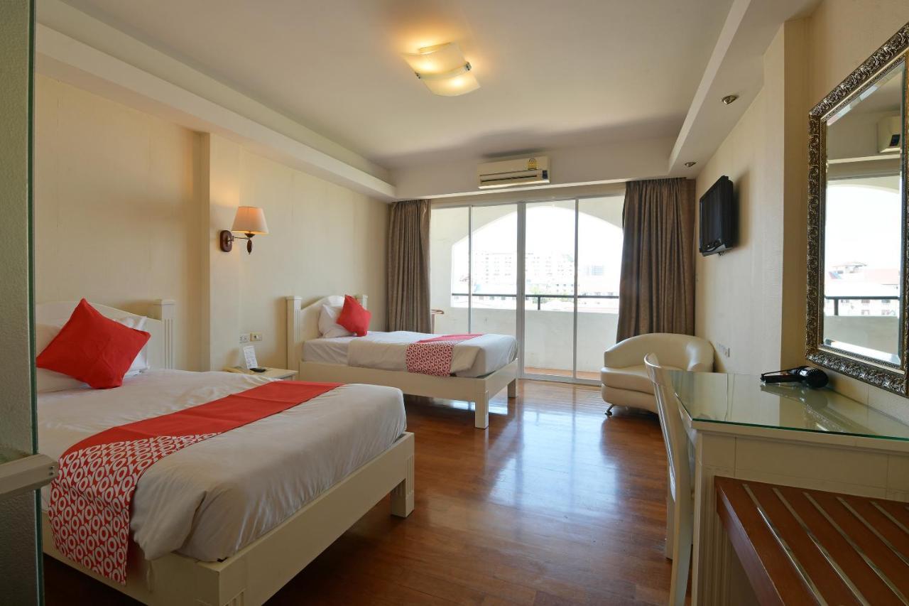Oyo 109 Ozone Prime Pattaya Hotel Exterior photo